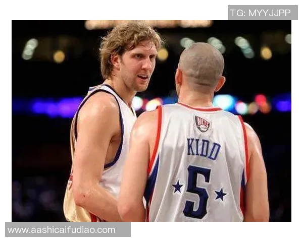 足球巨星成功求婚感动全场 与爱人携手步入人生新篇章 足球巨星成功求婚感动全场 与爱人携手步入人生新篇章