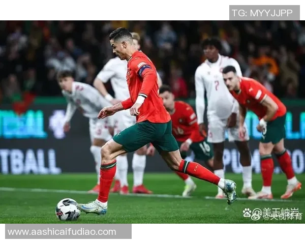 丹麦足球代表球星成长历程与辉煌瞬间全面解析