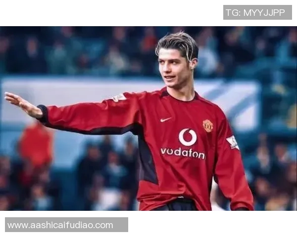 足球巨星背后的家族故事 亲属成员如何影响球员成长与事业